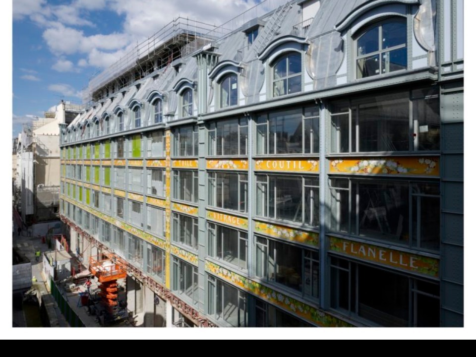 LA SAMARITAINE (Paris 1er) - façades bureaux et commerces au RdC