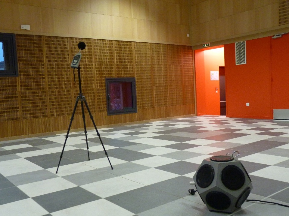 Mairie de Féchain (F59) Salle des fêtes - Mesures de réception acoustique in situ